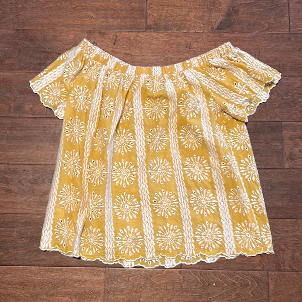 Yellow blouse - Picture 5 of 5